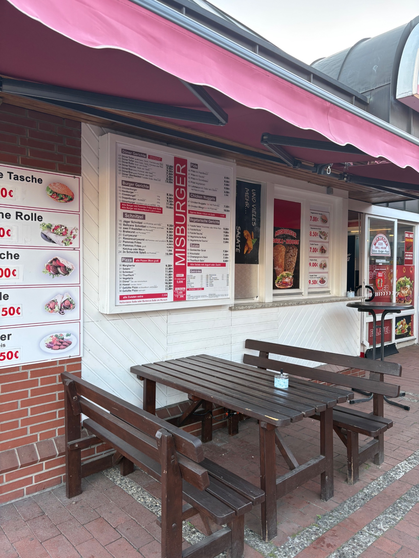 Misburger Grill-House Außenansicht